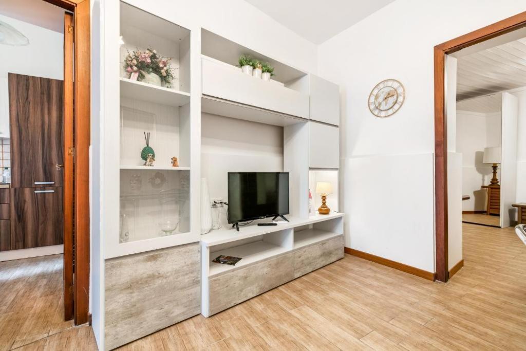 Arcobaleno Nuova Gestione Appartement Palermo Buitenkant foto